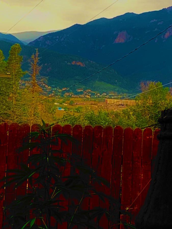 Mystic Portal 420 Guesthouse Colorado Springs Luaran gambar